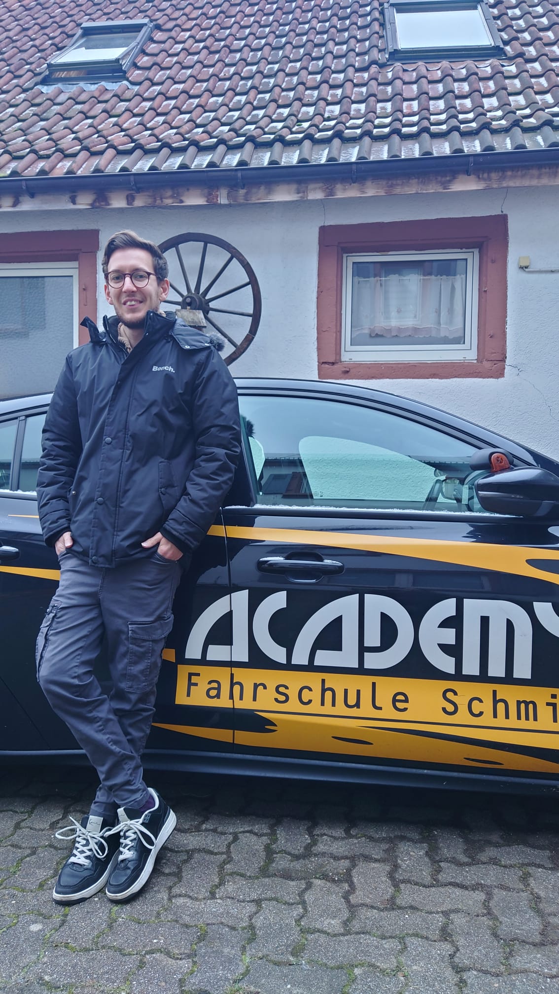 ACADEMY Fahrschule - de.academy.fahrschulen.model.instructor.Instructor@11502